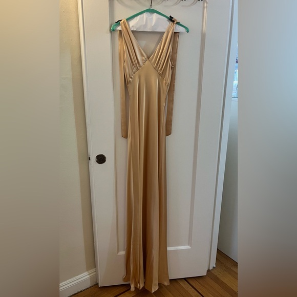 pernille silk dress reformation Reformation Pernille Sleeveless V-Neck Silk Maxi Dress